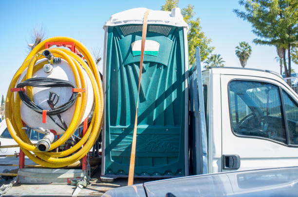 Best Construction site porta potty rental  in North Miami, FL
